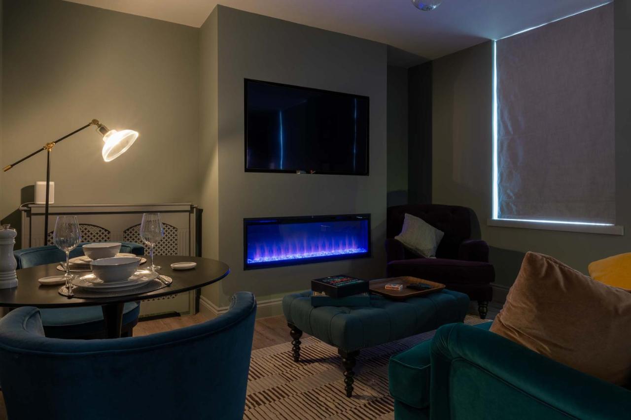 Beautiful Modern 1 Bedroom Apartment, City Centre Bath Ngoại thất bức ảnh