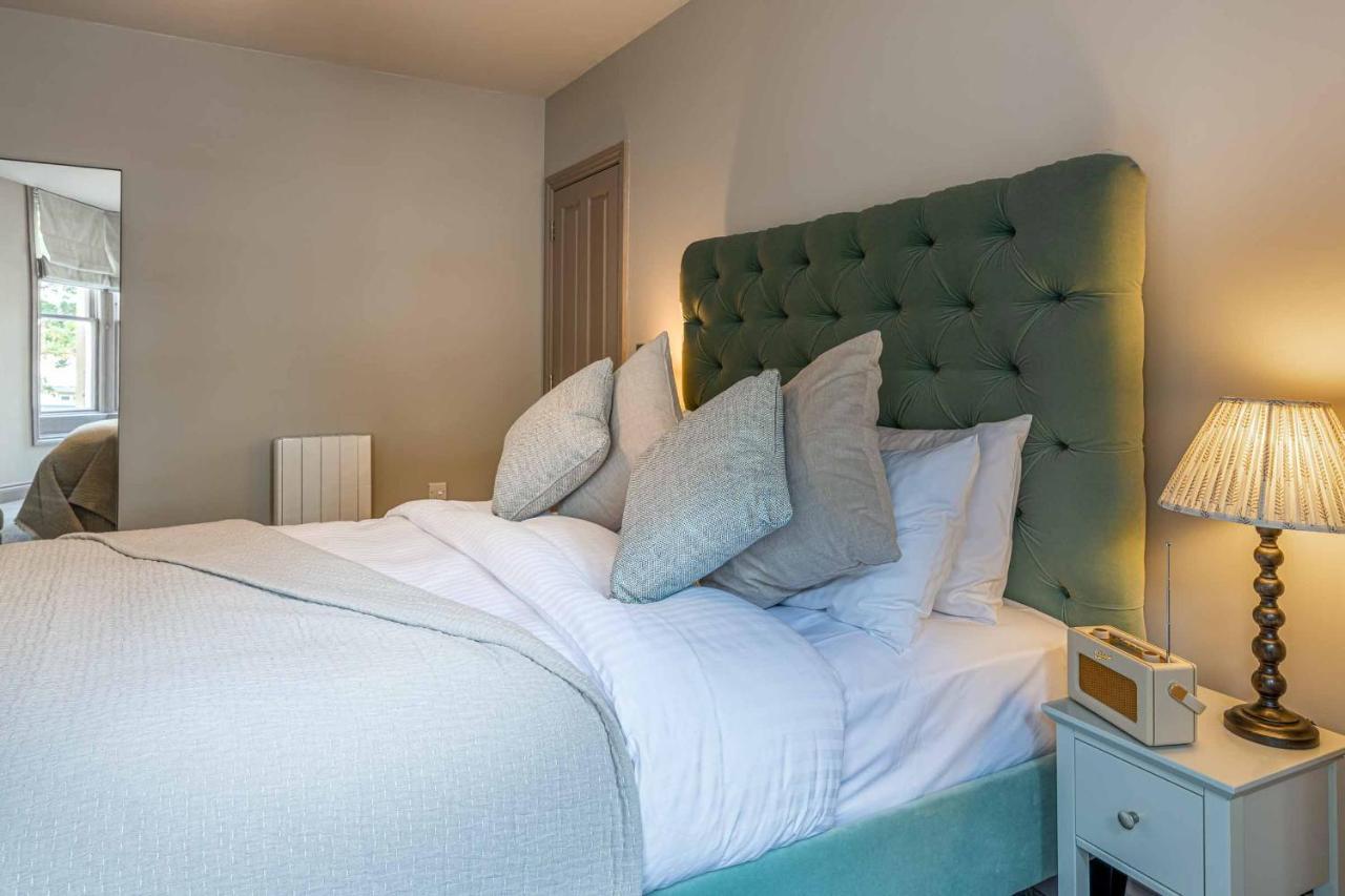 Beautiful Modern 1 Bedroom Apartment, City Centre Bath Ngoại thất bức ảnh